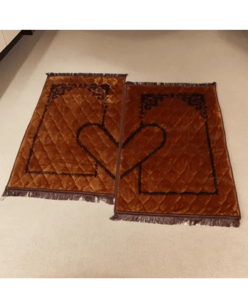 dreambeddingstore.com - Elegant Couple Prayer Mat dreambeddingstore.com - Elegant Couple Prayer Mat