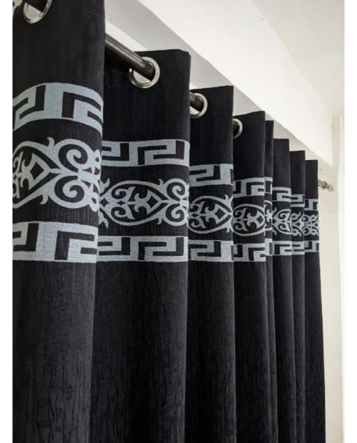 dreambeddingstore.com - Velvet Curtain