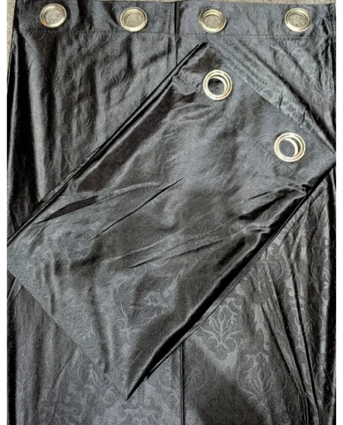 dreambeddingstore.com - Velvet Curtain