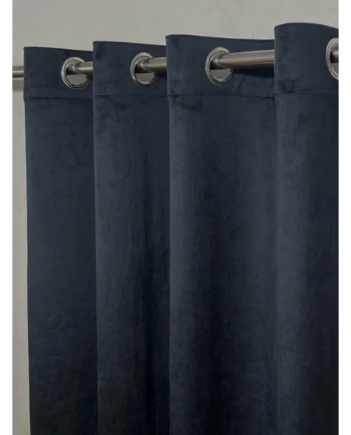 dreambeddingstore.com - Velvet Curtain