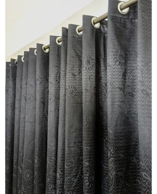 dreambeddingstore.com - Velvet Curtain